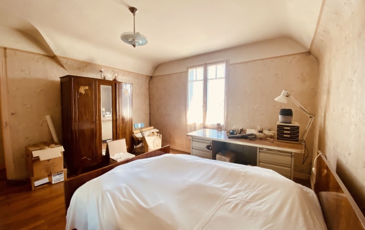 Maison VENDOME (41100)  105 m2 178 500 € 