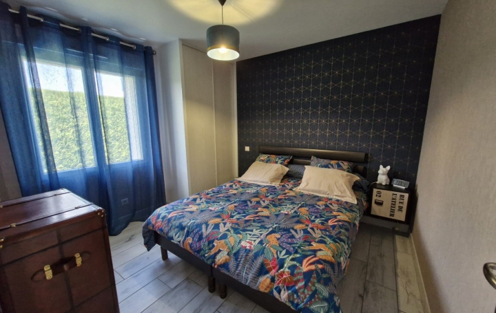 Maison VENDOME (41100)  156 m2 369 000 € 