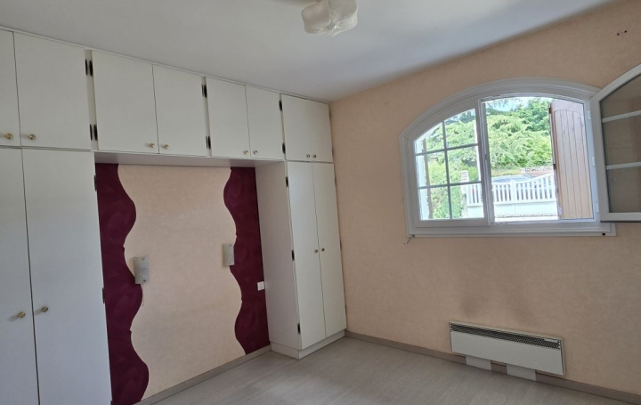 Maison VENDOME (41100)  162 m2 265 000 € 