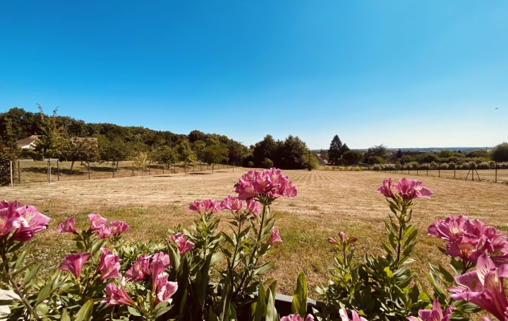 Villa VENDOME (41100)  198 m2 410 800 € 