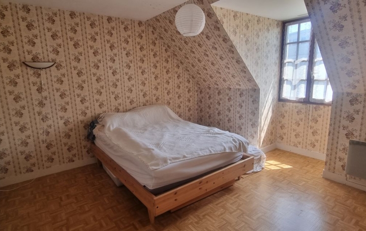 Maison VENDOME (41100)  117 m2 178 000 € 