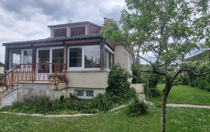 Maison VENDOME (41100)  117 m2 168 000 € 