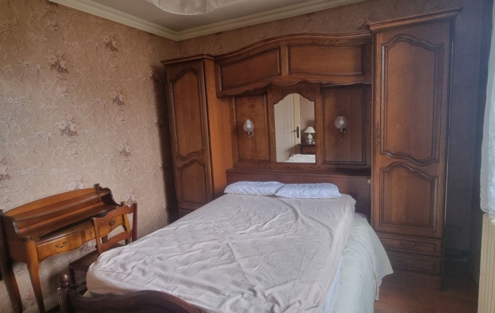 Maison VENDOME (41100)  117 m2 168 000 € 