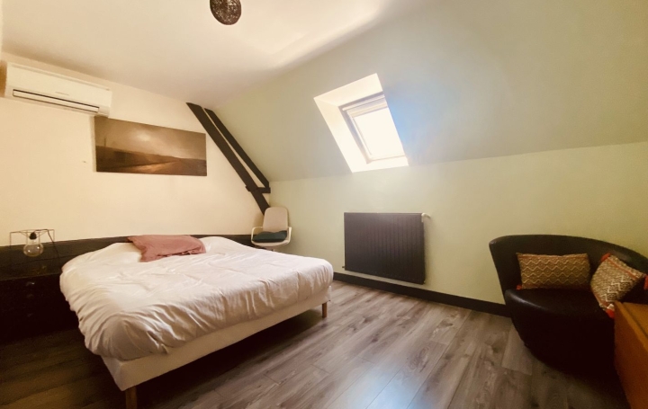 Maison VENDOME (41100)  198 m2 341 250 € 