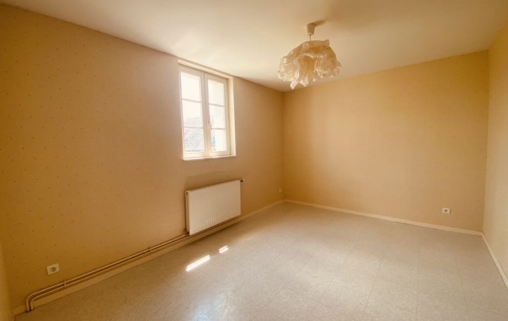 Maison MONTOIRE-SUR-LE-LOIR (41800)  157 m2 189 000 € 