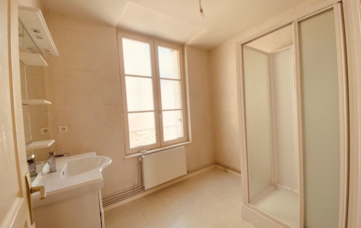 Maison MONTOIRE-SUR-LE-LOIR (41800)  157 m2 189 000 € 