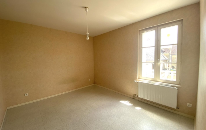 Maison MONTOIRE-SUR-LE-LOIR (41800)  157 m2 189 000 € 