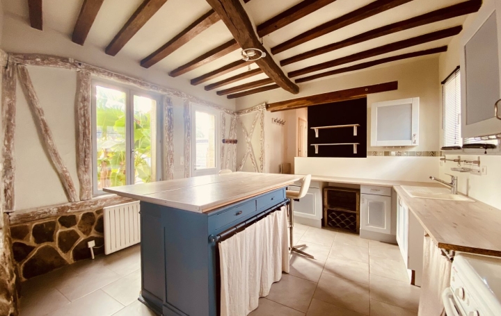 Maison VENDOME (41100)  115 m2 186 900 € 