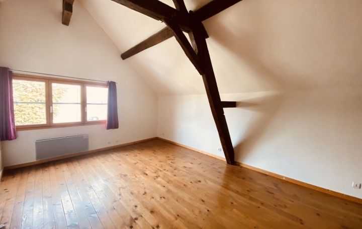 Maison VENDOME (41100)  115 m2 186 900 € 