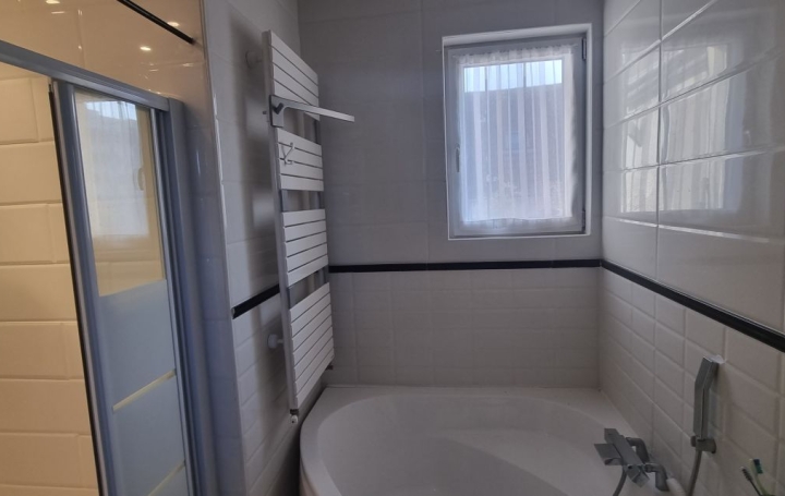 4 Pièces VENDOME (41100)  142 m2 365 000 € 