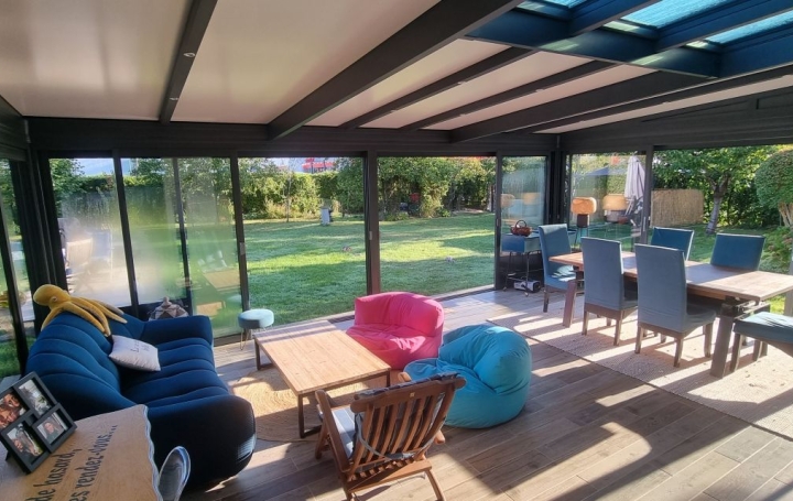 Maison VENDOME (41100)  260 m2 399 900 € 