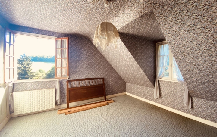 Maison MONTOIRE-SUR-LE-LOIR (41800)  145 m2 148 000 € 