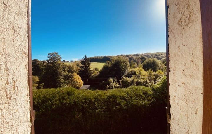 Maison MONTOIRE-SUR-LE-LOIR (41800)  145 m2 148 000 € 