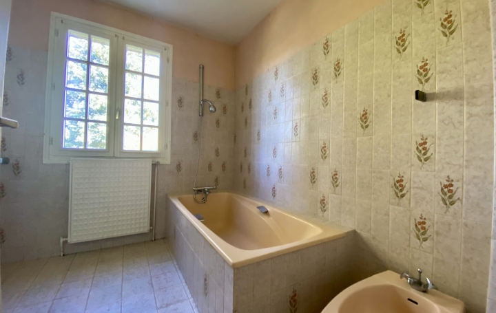 Maison MONTOIRE-SUR-LE-LOIR (41800)  145 m2 148 000 € 