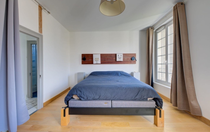 Domaine VENDOME (41100)  259 m2 599 000 € 