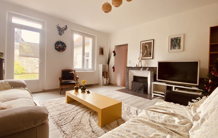 Maison de village VENDOME (41100)  172 m2 309 750 € 