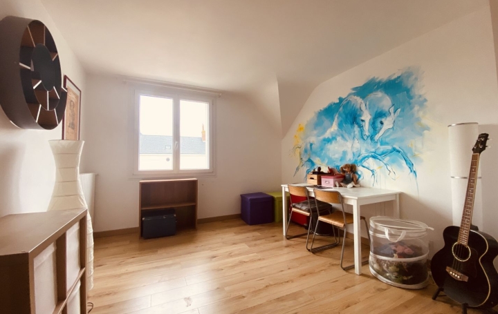 Maison de village VENDOME (41100)  172 m2 309 750 € 