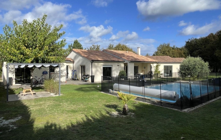 Maison / Villa CASTELJALOUX (47700) 254 m<sup>2</sup> 499 500 € 