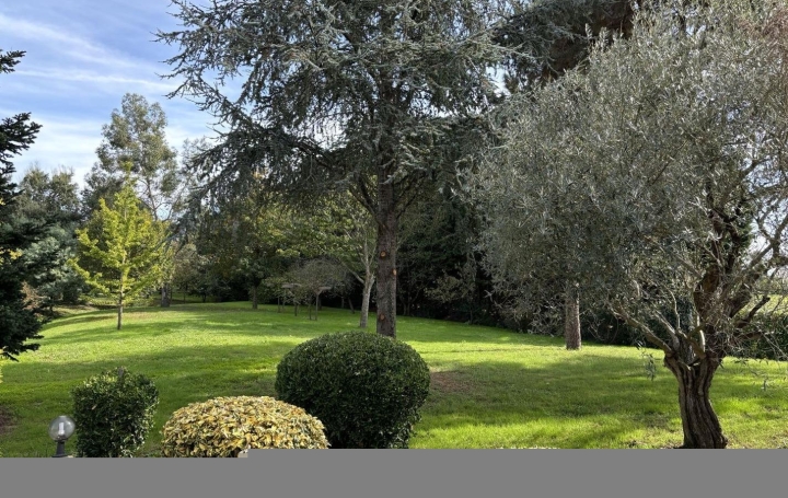 Maison VIRAZEIL (47200)  208 m2 284 000 € 