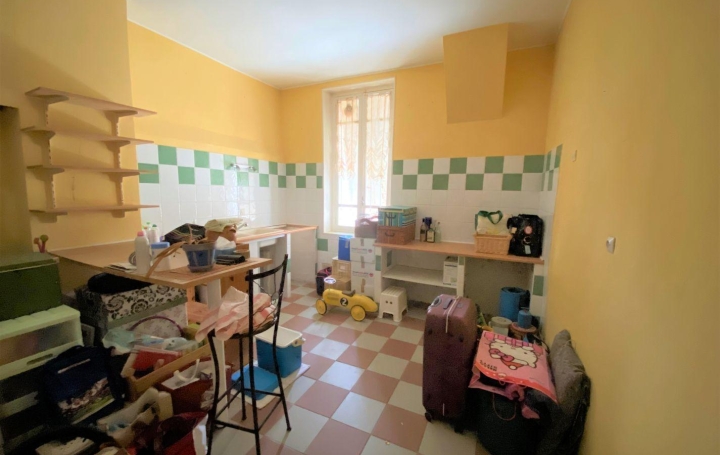 4 Pièces BEZIERS (34500)  156 m2 200 000 € 