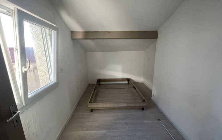 1 Pièce BEZIERS (34500)  33 m2 82 000 € 