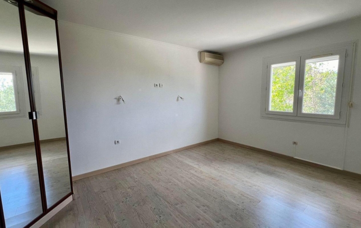 Maison BOUJAN-SUR-LIBRON (34760)  157 m2 335 000 € 