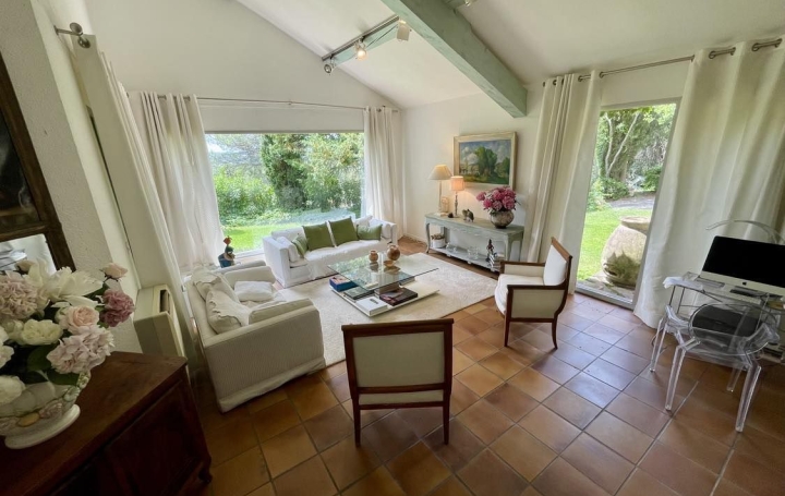 Maison BEZIERS (34500)  230 m2 899 000 € 