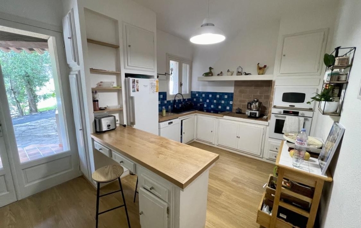 Maison BEZIERS (34500)  230 m2 899 000 € 