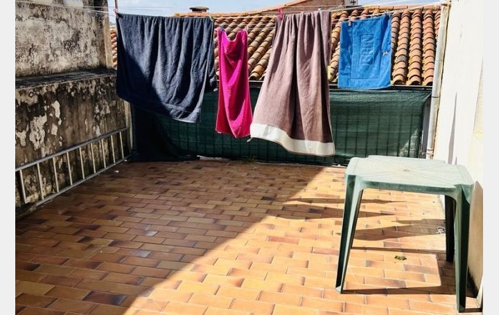 Maison de village ABEILHAN (34290)  218 m2 230 000 € 