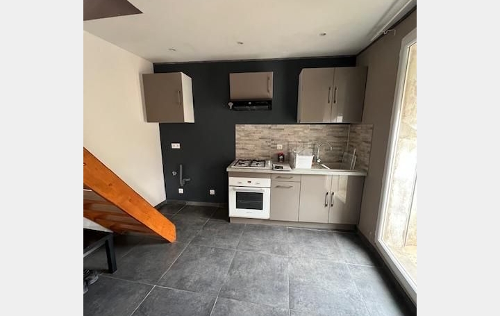 Immeuble ABEILHAN (34290)  200 m2 265 000 € 