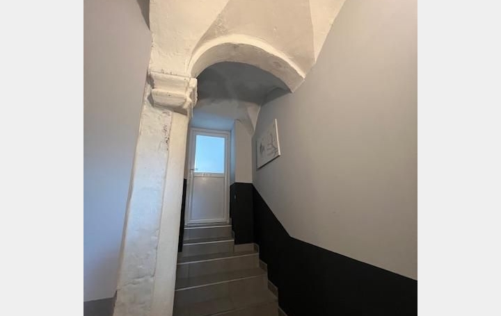 Immeuble ABEILHAN (34290)  200 m2 265 000 € 