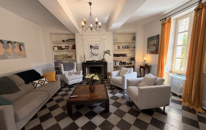 Maison ARMISSAN (11110)  305 m2 890 000 € 