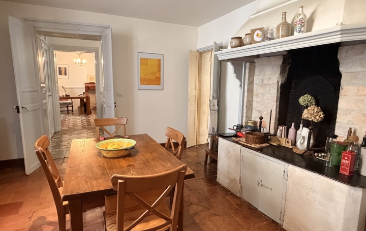 Maison ARMISSAN (11110)  305 m2 890 000 € 