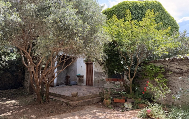 Maison OLONZAC (34210)  297 m2 290 000 € 
