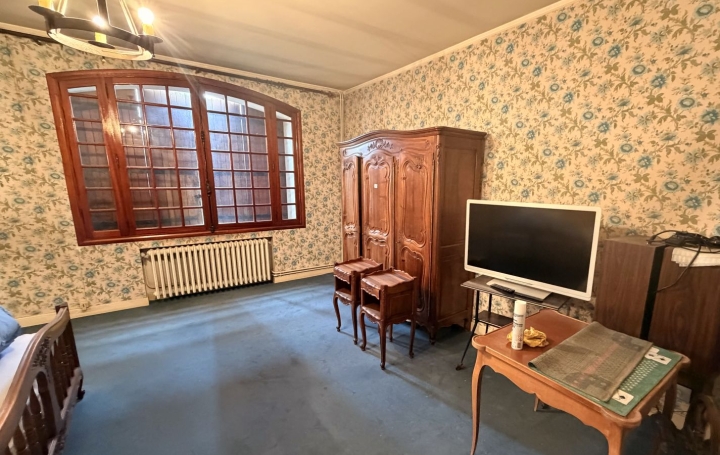 Maison OLONZAC (34210)  297 m2 290 000 € 