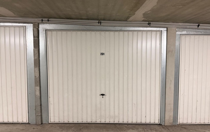 Garage MONTPELLIER (34000)  15 m2 28 000 € 