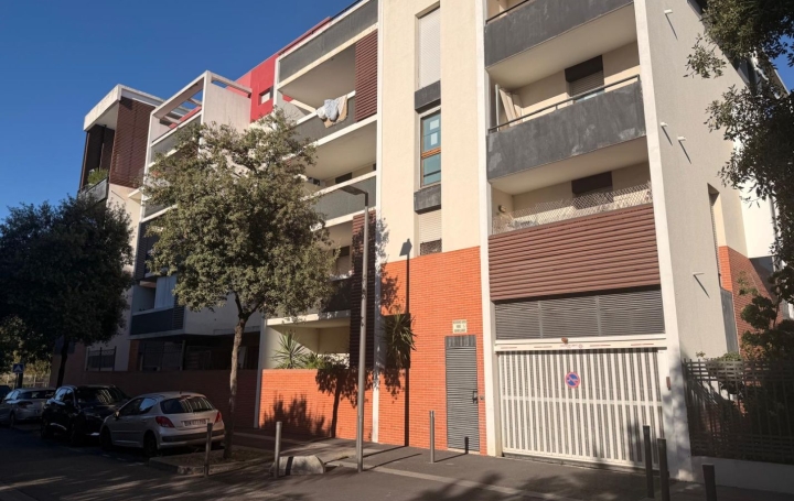 Garage MONTPELLIER (34000)  15 m2 28 000 € 