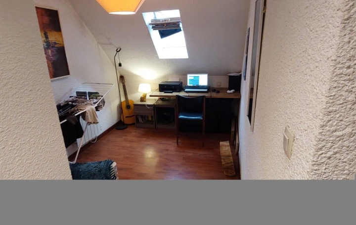 3 Pièces SAINT-LAURENT-DU-PONT (38380)  53 m2 69 000 € 