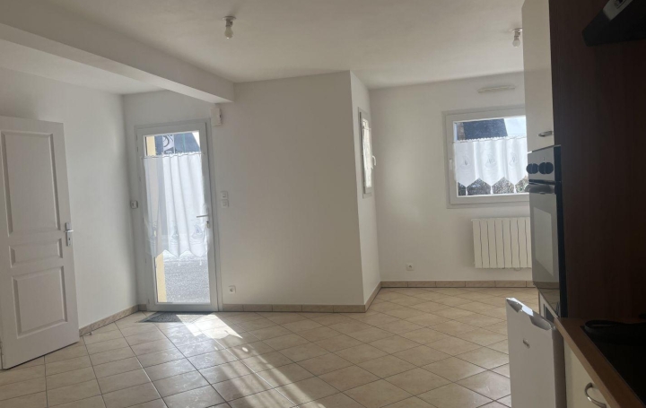 3 Pièces PERROS-GUIREC (22700)  47 m2 700 € 