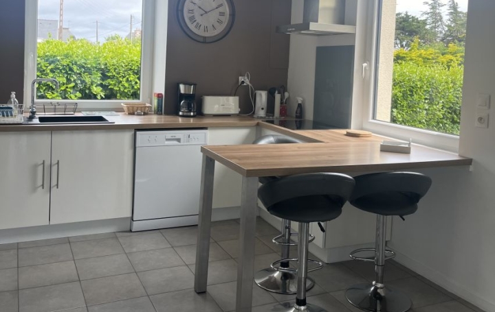 Maison PERROS-GUIREC (22700)  100 m2 990 € 