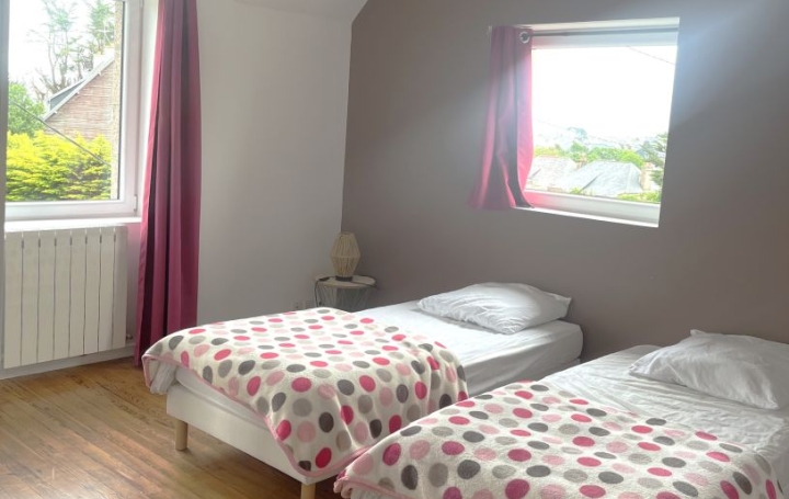 Maison PERROS-GUIREC (22700)  100 m2 990 € 
