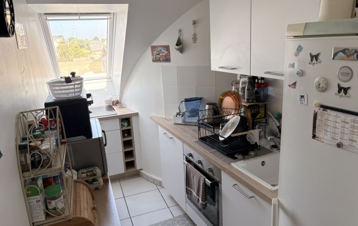 3 Pièces PERROS-GUIREC (22700)  60 m2 750 € 