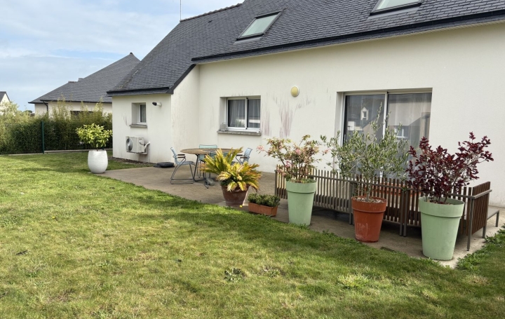 Maison PERROS-GUIREC (22700)  114 m2 990 € 