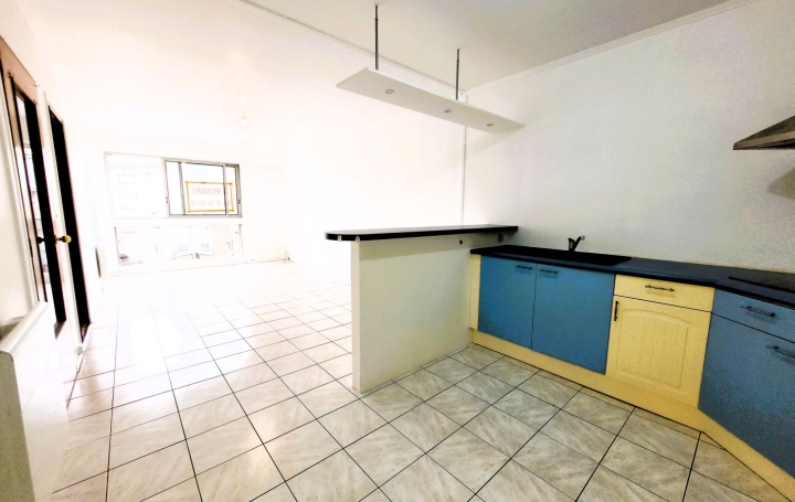 2 Pièces PERROS-GUIREC (22700)  49 m2 535 € 