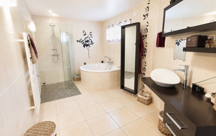 Maison PERROS-GUIREC (22700)  155 m2 731 600 € 