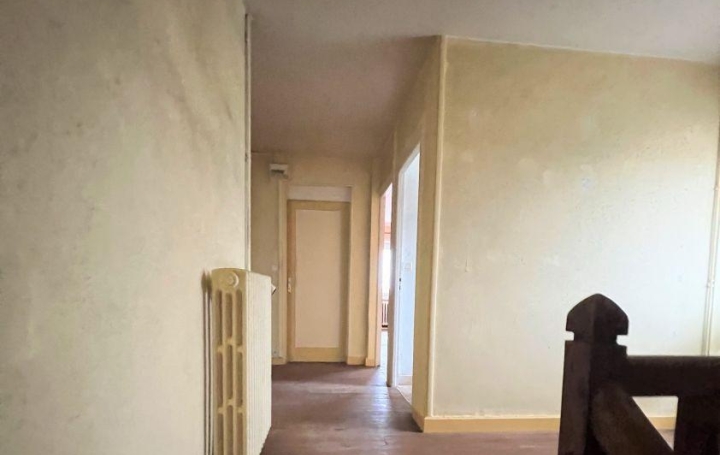 Maison de ville TRELEVERN (22660)  273 m2 270 000 € 