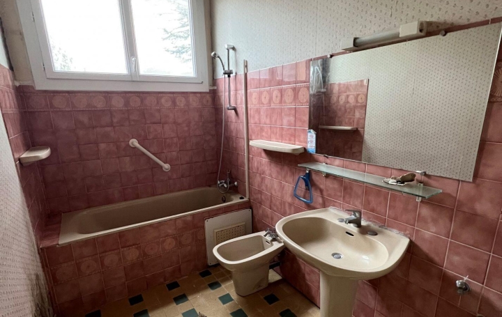 Maison de ville TRELEVERN (22660)  273 m2 270 000 € 