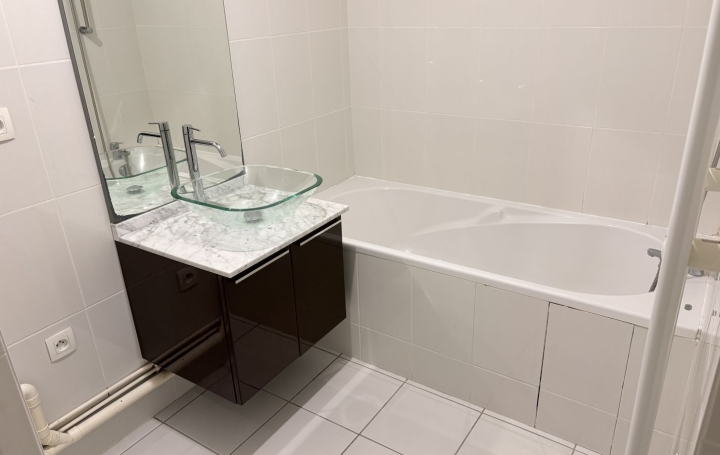 3 Pièces PERROS-GUIREC (22700)  46 m2 173 250 € 