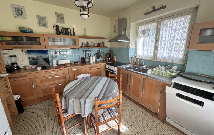 Maison PERROS-GUIREC (22700)  208 m2 319 550 € 