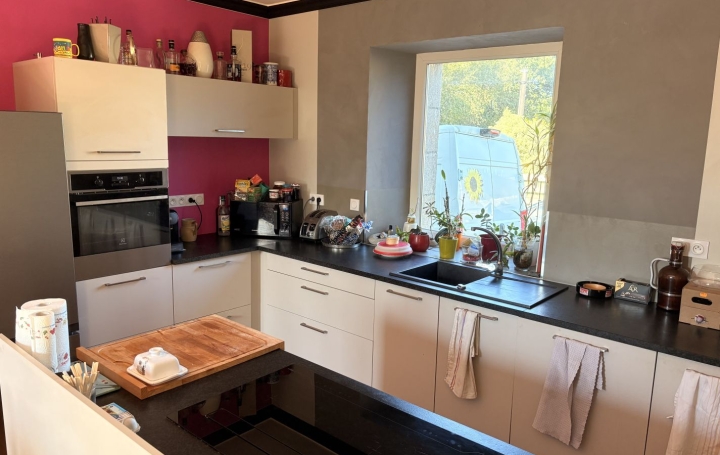 Maison TREBEURDEN (22560)  125 m2 373 500 € 